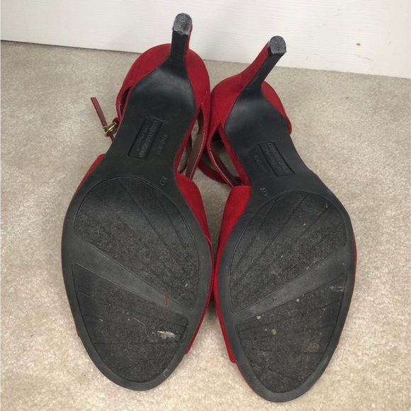 Red heeels - Picture 3 of 3